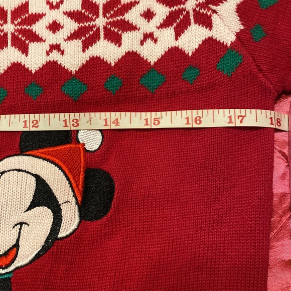 Disney Store Mickey and Minnie mistletoe Christmas sweater - Picture 5 of 5